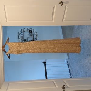 Gold/Size 4/Gown